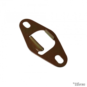 Reverse lockout plate under shifter