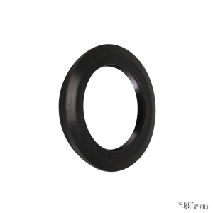 Grease seal front wheel bearing (brake drums)