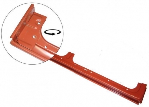 Door bottom plate better quality right